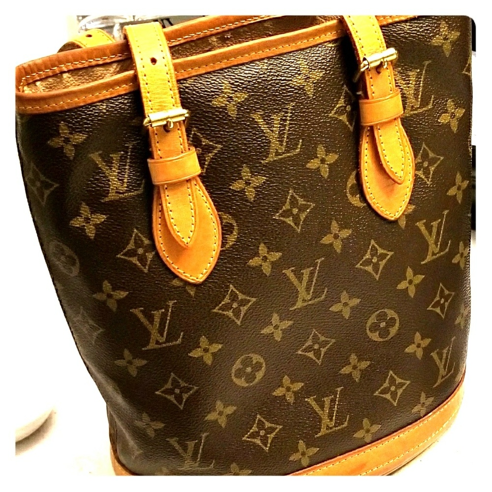 LV BAG